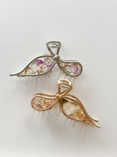 Load image into Gallery viewer, Metal BOW Clips in silver and gold. MADE TO ORDER. Select your own flowers.