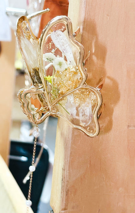 Flower and Pearl -Metal Butterfly Clip Infused with Real Flowers in Resin.