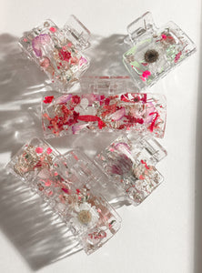 Valentines Day Inspired-Crystal Clear Claw Clips Infused with Real Pressed Flowers Cast in Resin.