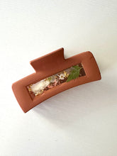 Load image into Gallery viewer, 4 inch Claw Clip with real pressed flowers inside *CLEARANCE* Burnt Orange/Brick red