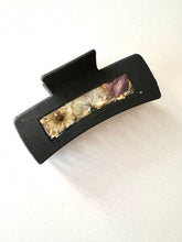 Load image into Gallery viewer, 4 inch Claw Clip with real pressed flowers inside *CLEARANCE* Black