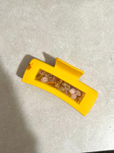 Load image into Gallery viewer, 4inch Claw Clip with real pressed flowers inside *CLEARANCE* Mustard Yellow