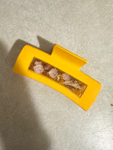 Load image into Gallery viewer, 4inch Claw Clip with real pressed flowers inside *CLEARANCE* Mustard Yellow