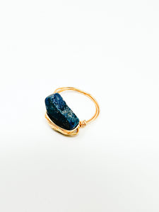 Sodalite Chip Gold Wire Ring